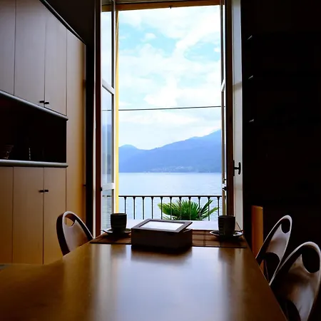 La Casa Di Anna Daire Varenna